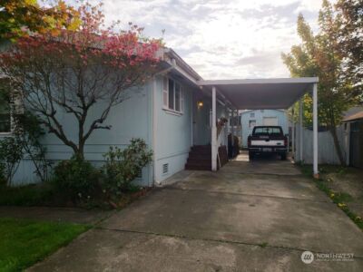 520 Willow Drive #111, Enumclaw, WA 98022 - Photo 2