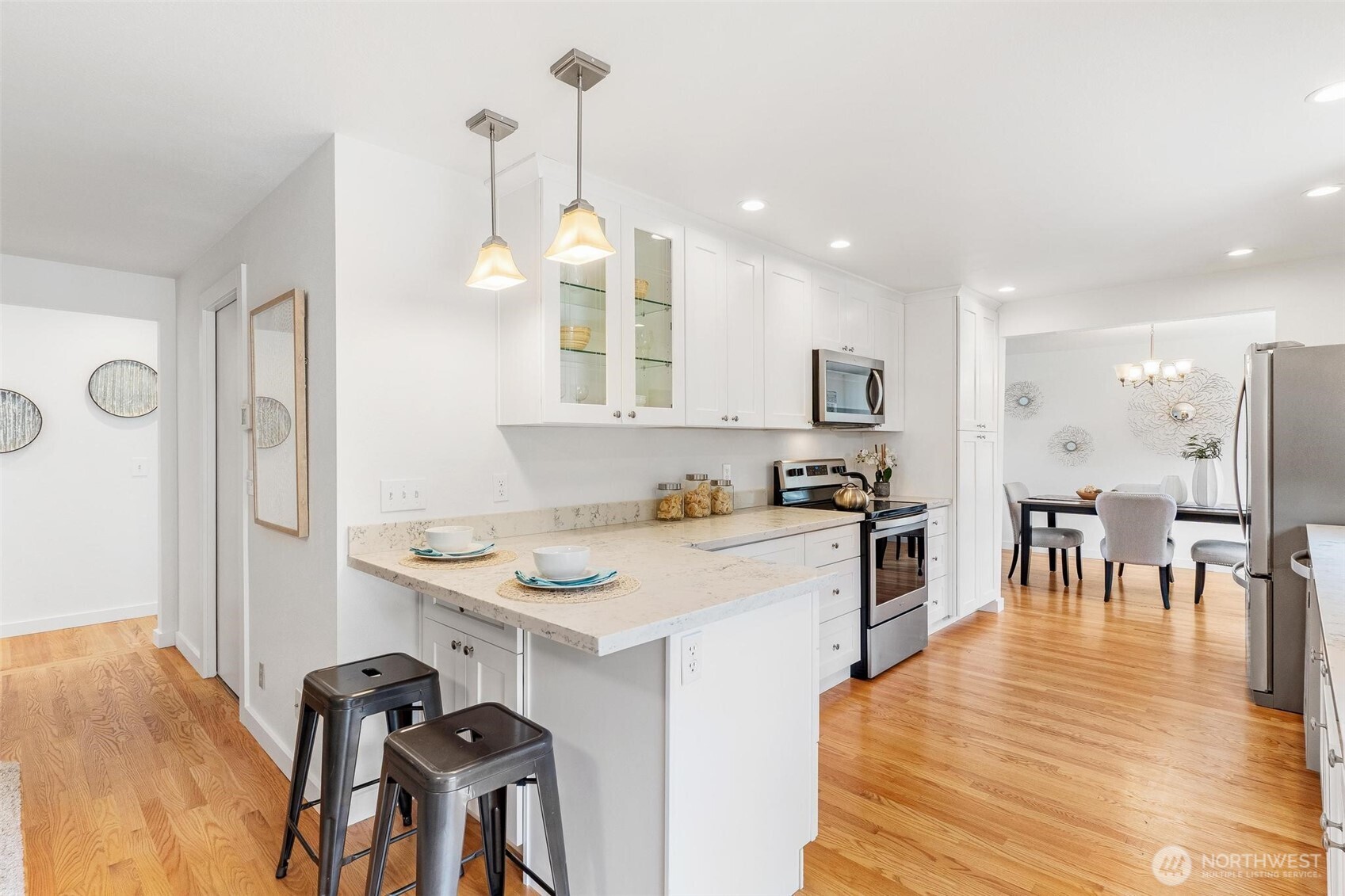 612 Aloha Way , Edmonds, WA 98020