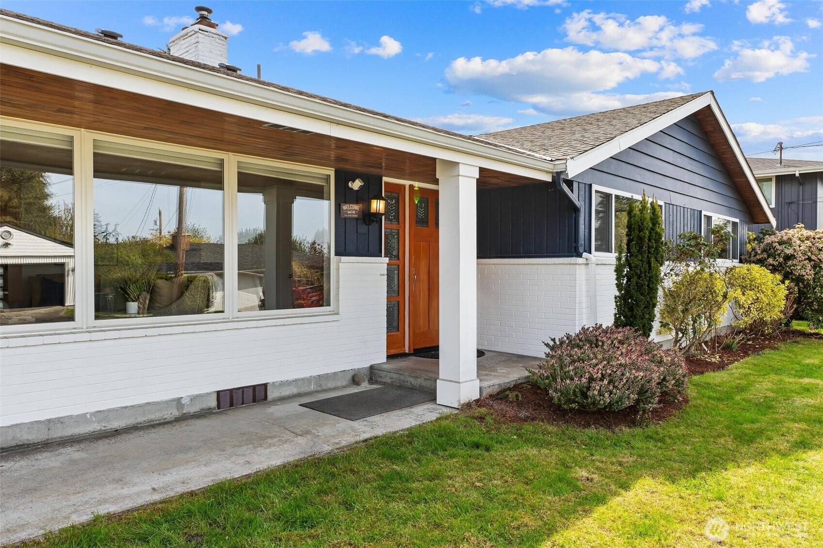 612 Aloha Way , Edmonds, WA 98020
