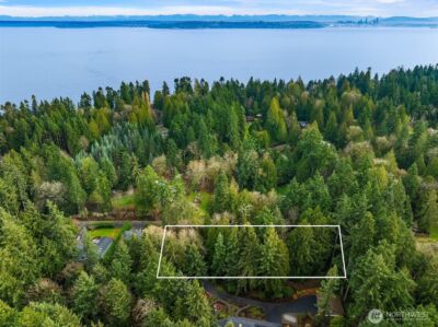 9351 Moss Lane NE, Bainbridge Island, WA 98110 - Photo 4