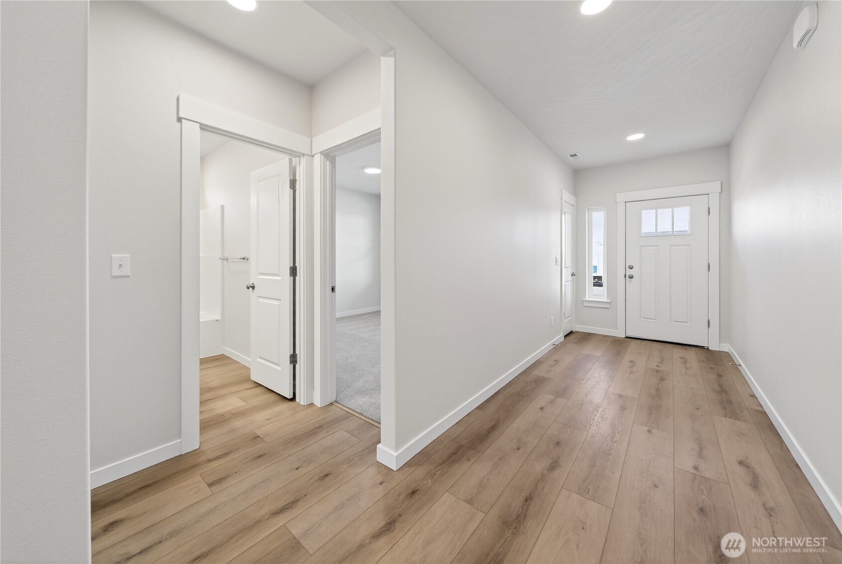 4333 W Sand Hill St. , Moses Lake, WA 98837