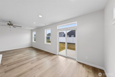 4333 W Sand Hill St. , Moses Lake, WA 98837 - Photo 9