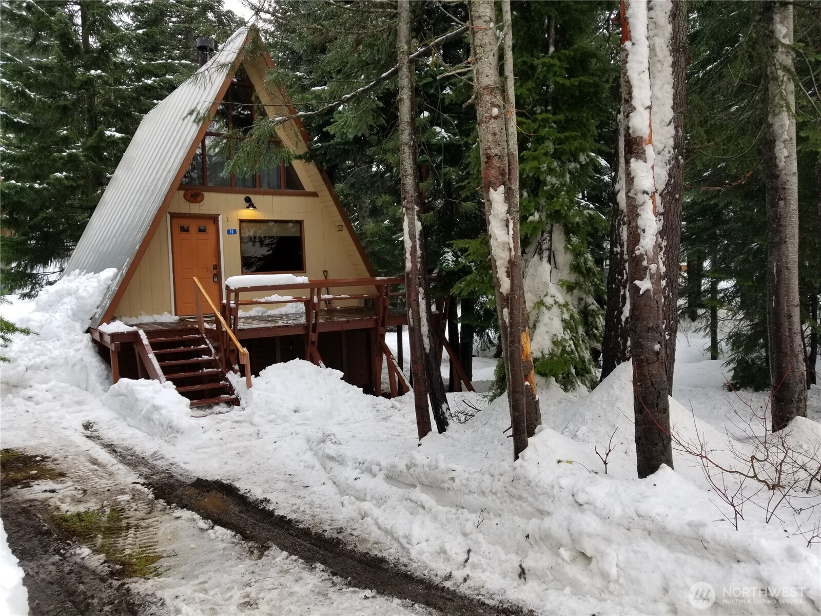 10 Olson Drive N, Snoqualmie Pass, WA 98068