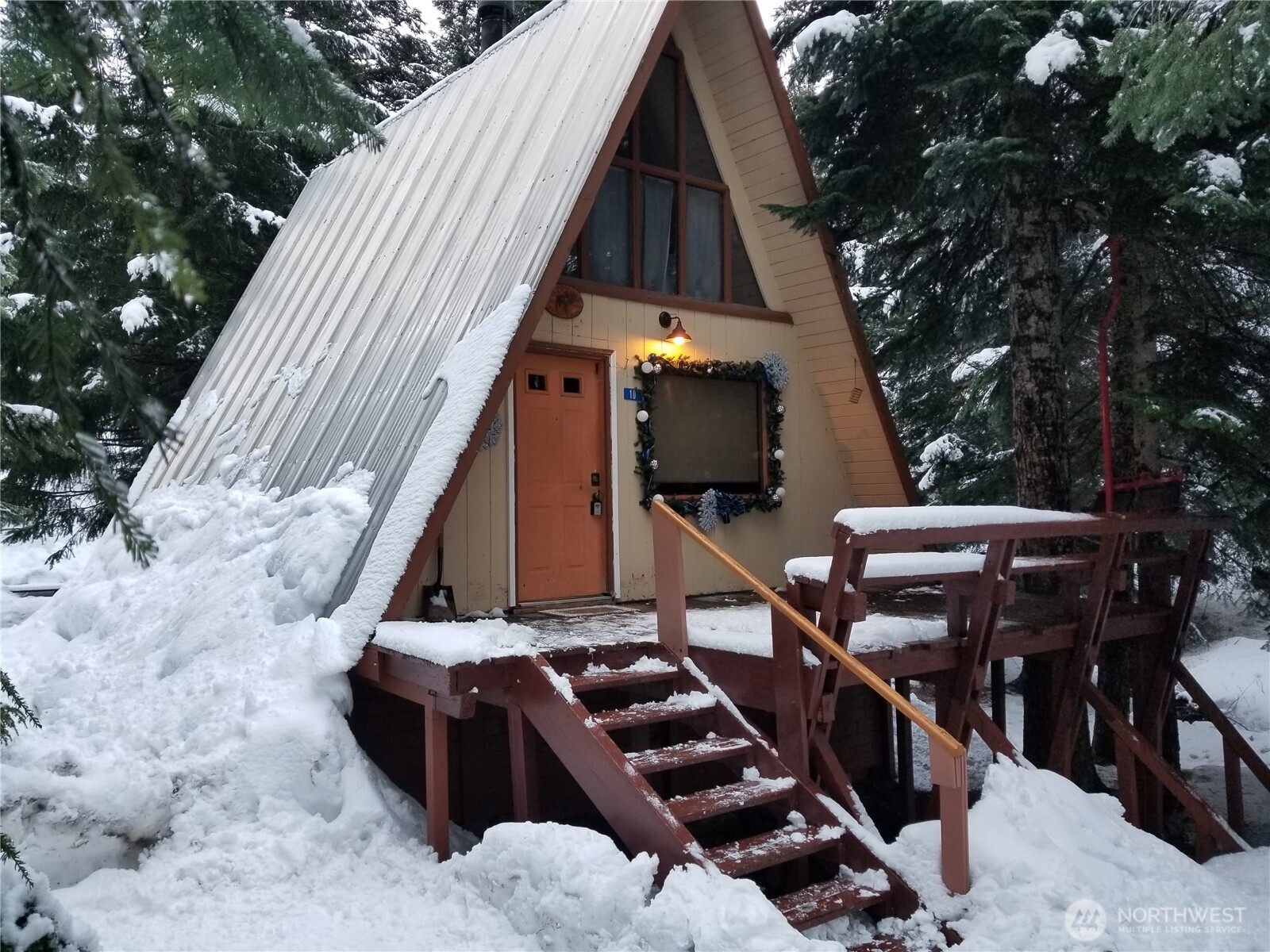 10 Olson Drive N, Snoqualmie Pass, WA 98068