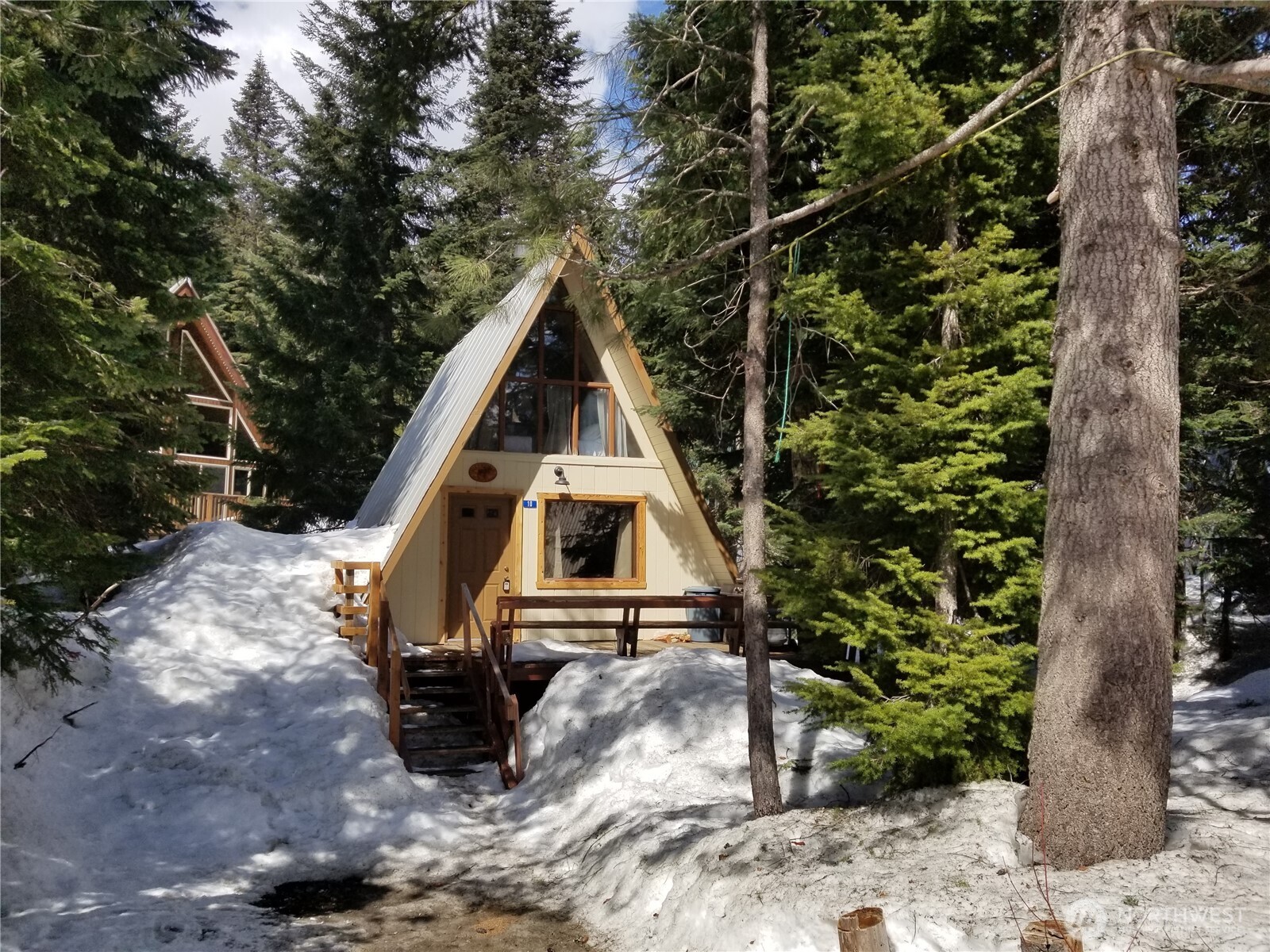 10 Olson Drive N, Snoqualmie Pass, WA 98068