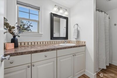 2250 8th Street SE, East Wenatchee, WA 98802 - Photo 18