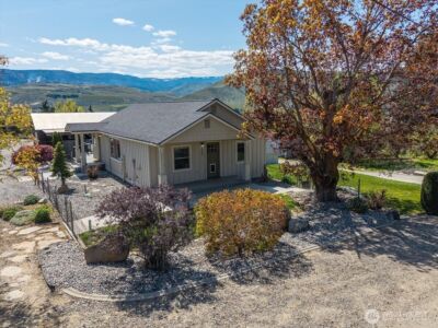 2250 8th Street SE, East Wenatchee, WA 98802 - Photo 2