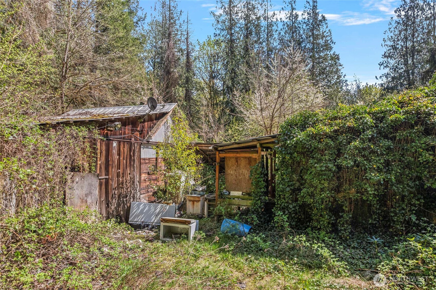 57174 State Route 20 , Rockport, WA 98283