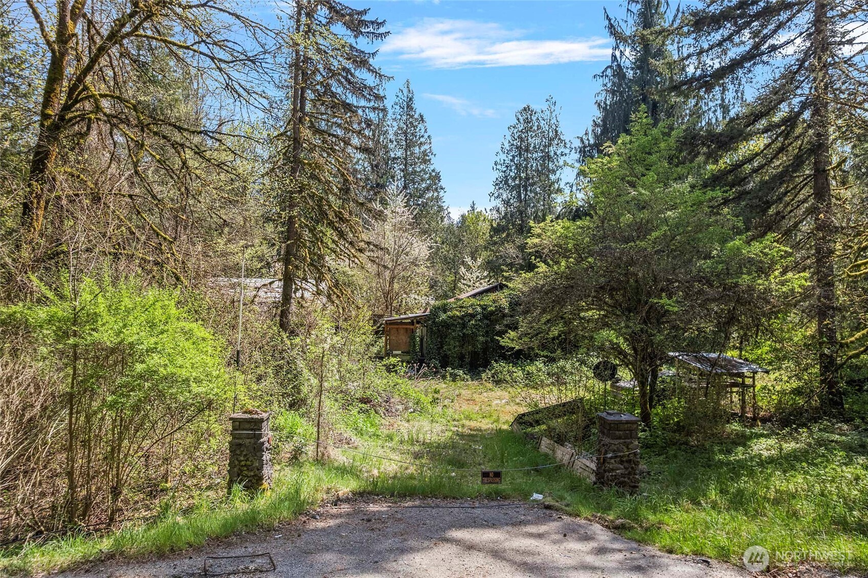 57174 State Route 20 , Rockport, WA 98283