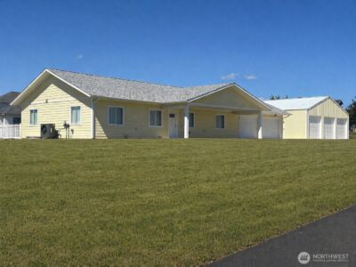 5 Red Apple Drive , Omak, WA 98841