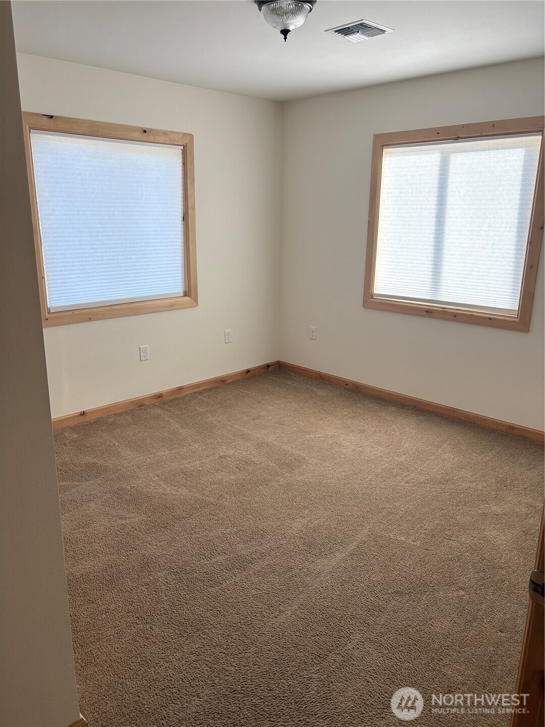 5 Red Apple Drive , Omak, WA 98841