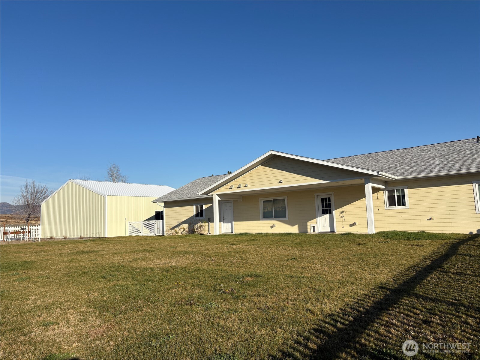 5 Red Apple Drive , Omak, WA 98841