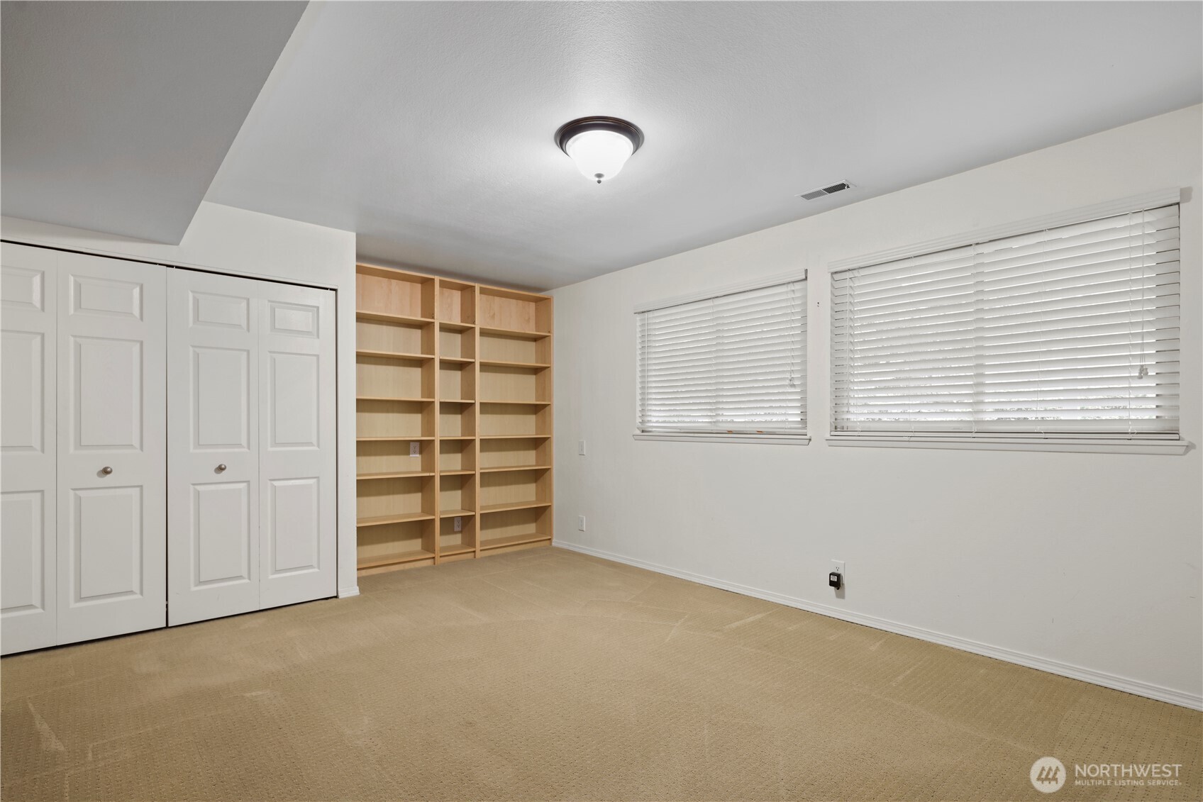 16603 199th Place NE, Woodinville, WA 98077