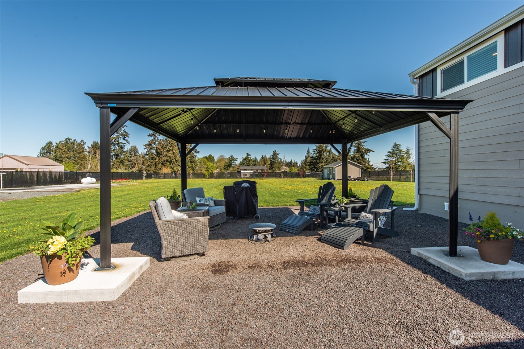 82 Williamson Road , Sequim, WA 98382
