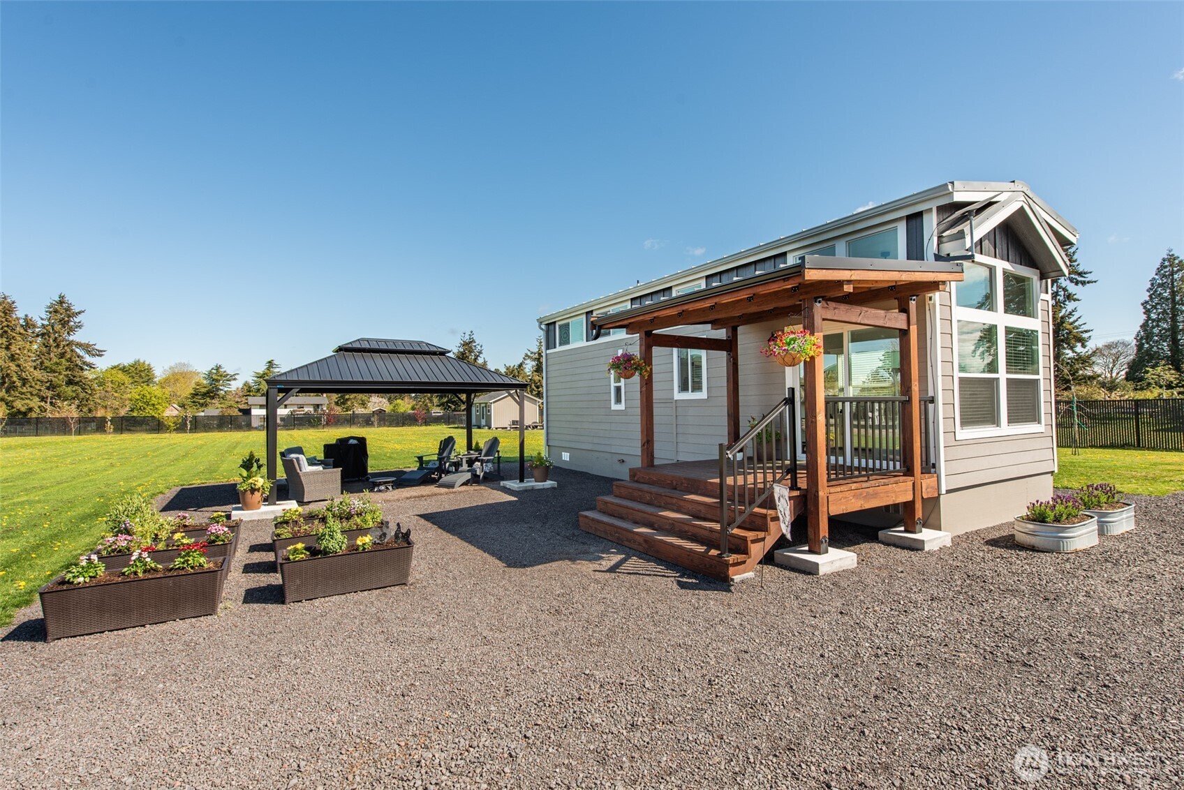 82 Williamson Road , Sequim, WA 98382