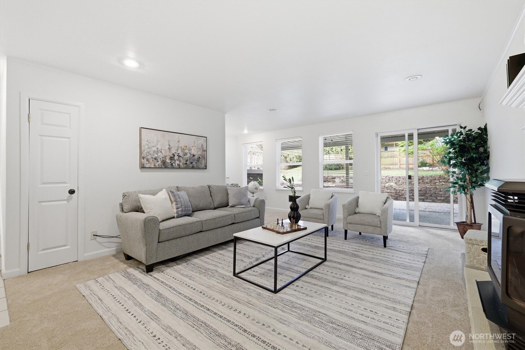 15733 Interlake Avenue N, Shoreline, WA 98133