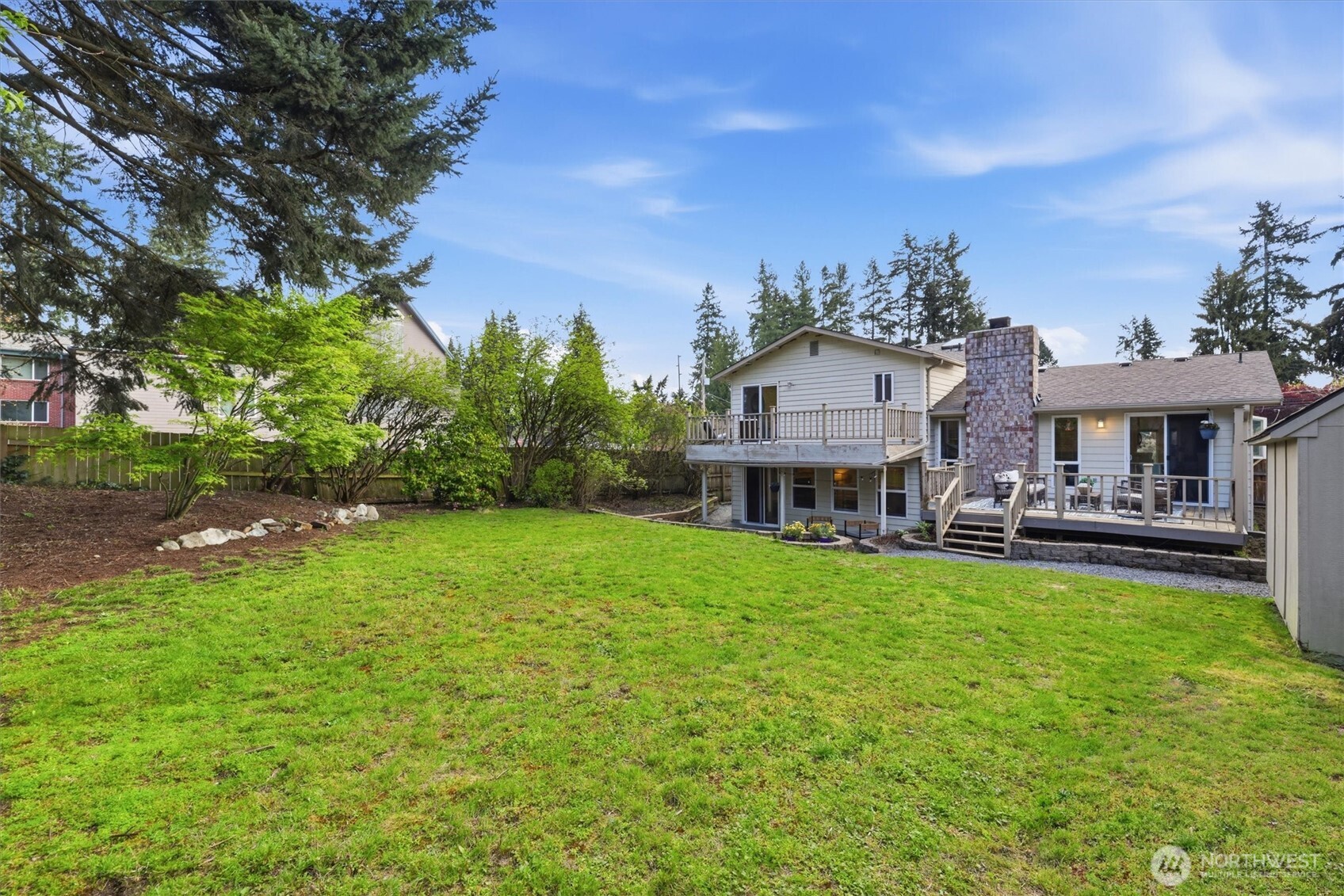15733 Interlake Avenue N, Shoreline, WA 98133