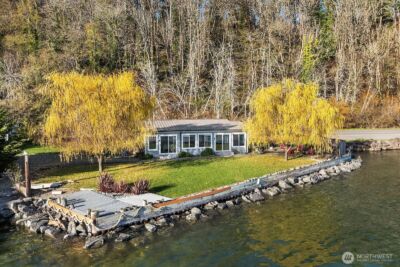 24410 Vashon Highway SW, Vashon, WA 98070