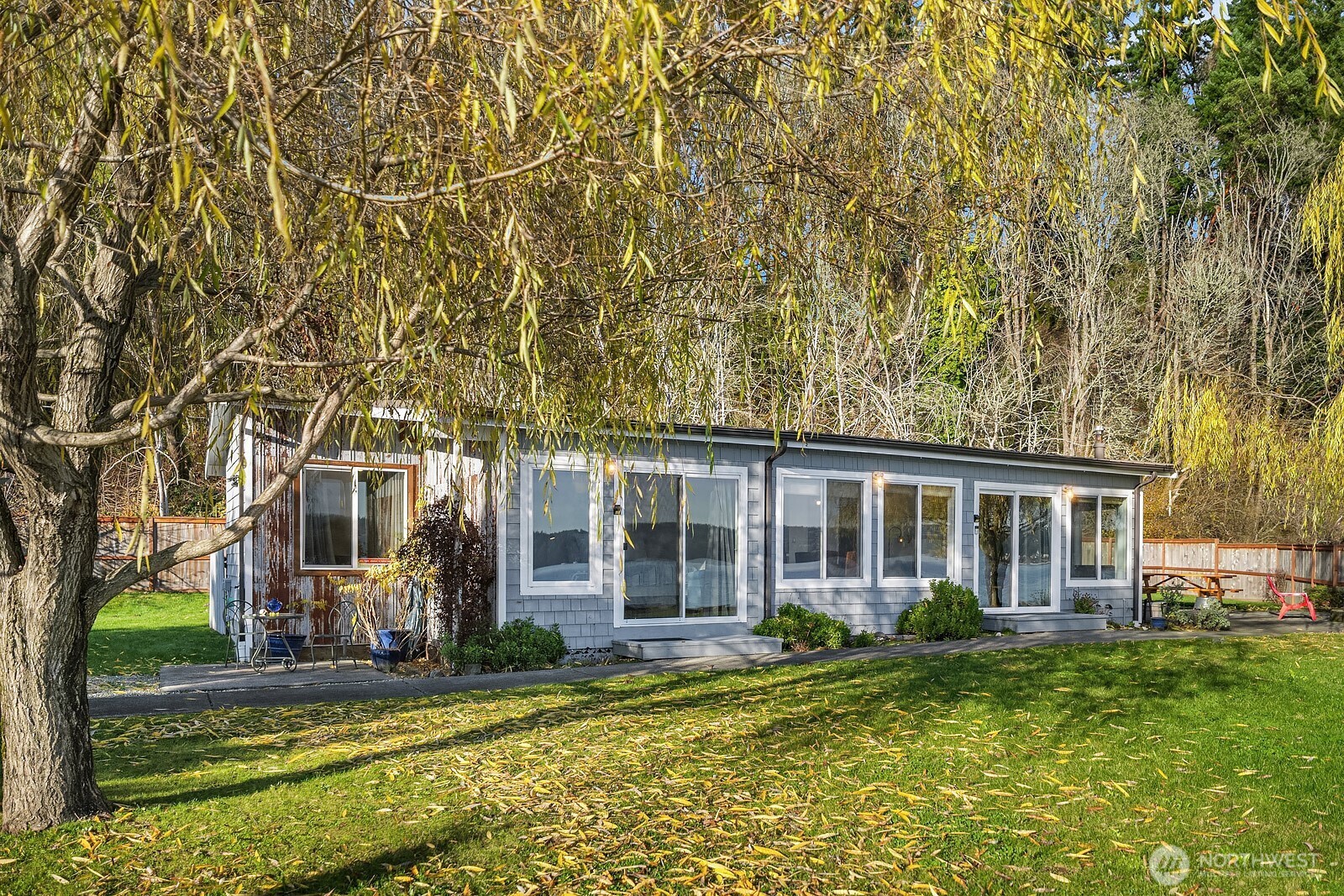 24410 Vashon Highway SW, Vashon, WA 98070