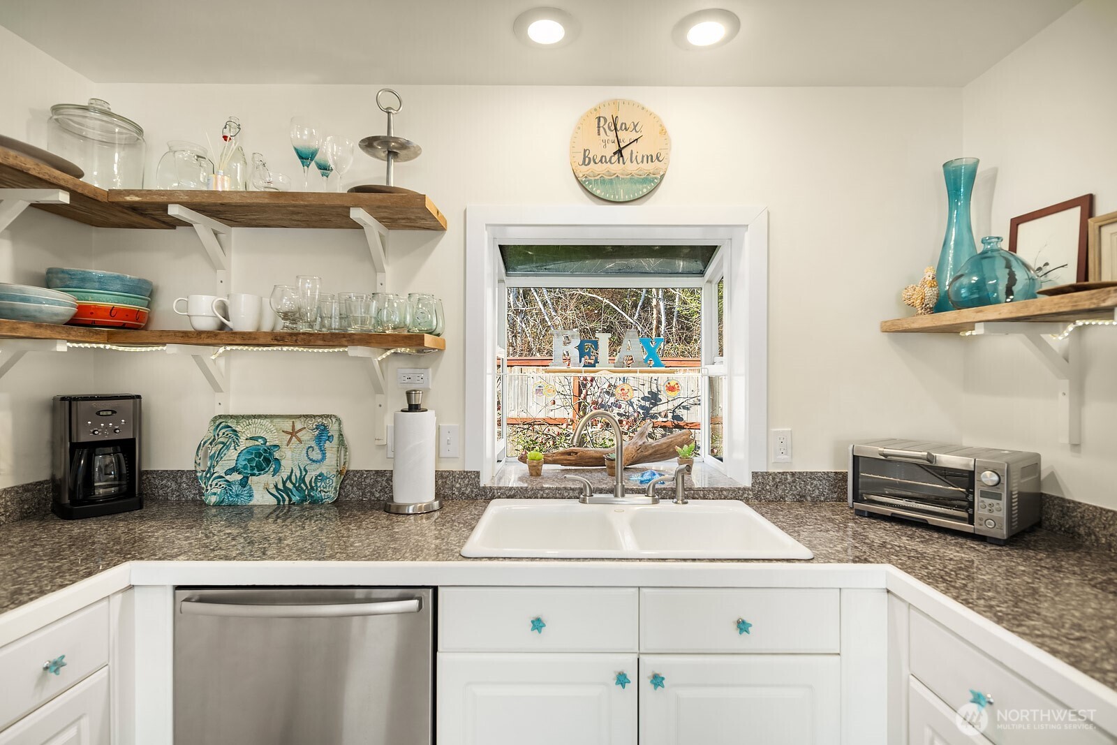 24410 Vashon Highway SW, Vashon, WA 98070