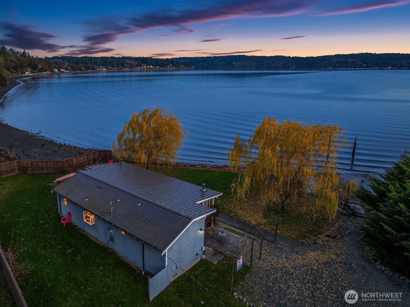 24410 Vashon Highway SW, Vashon, WA 98070