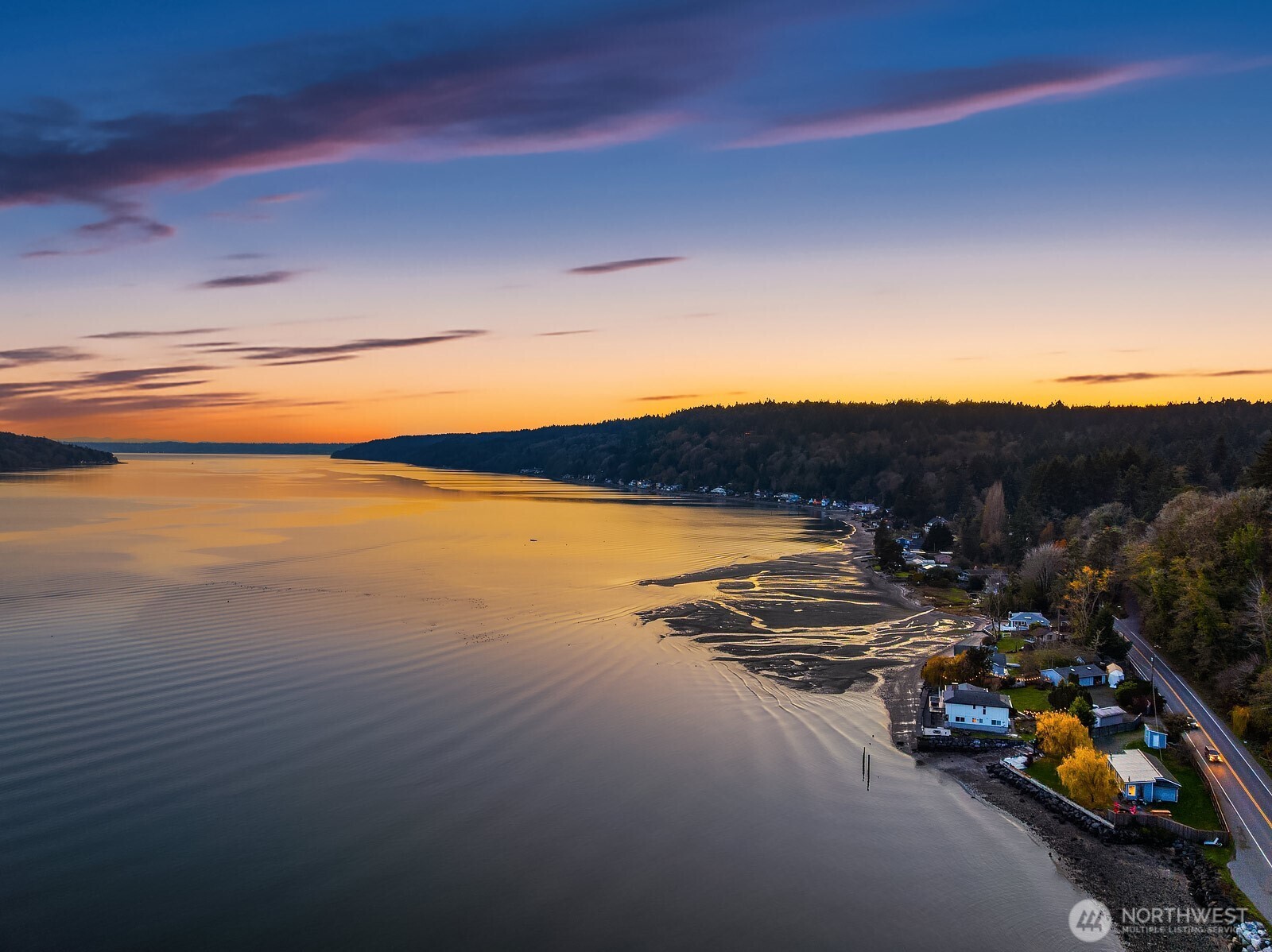 24410 Vashon Highway SW, Vashon, WA 98070