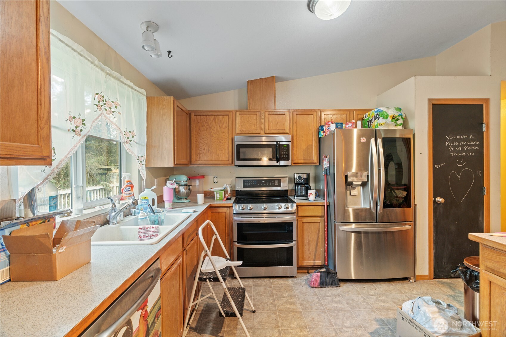 34716 30th Avenue S, Roy, WA 98580
