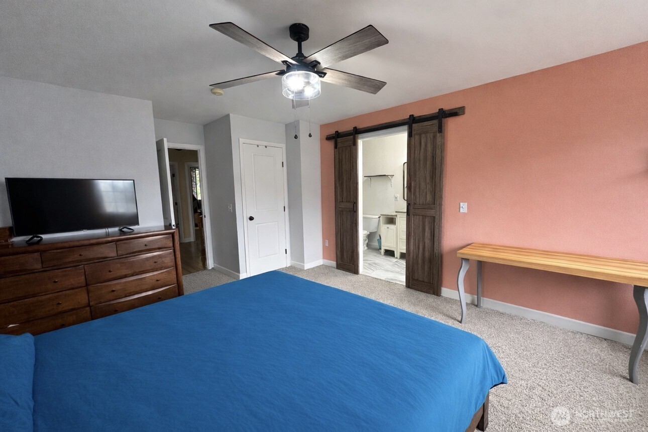 2971 Sprague Street , Port Orchard, WA 98366