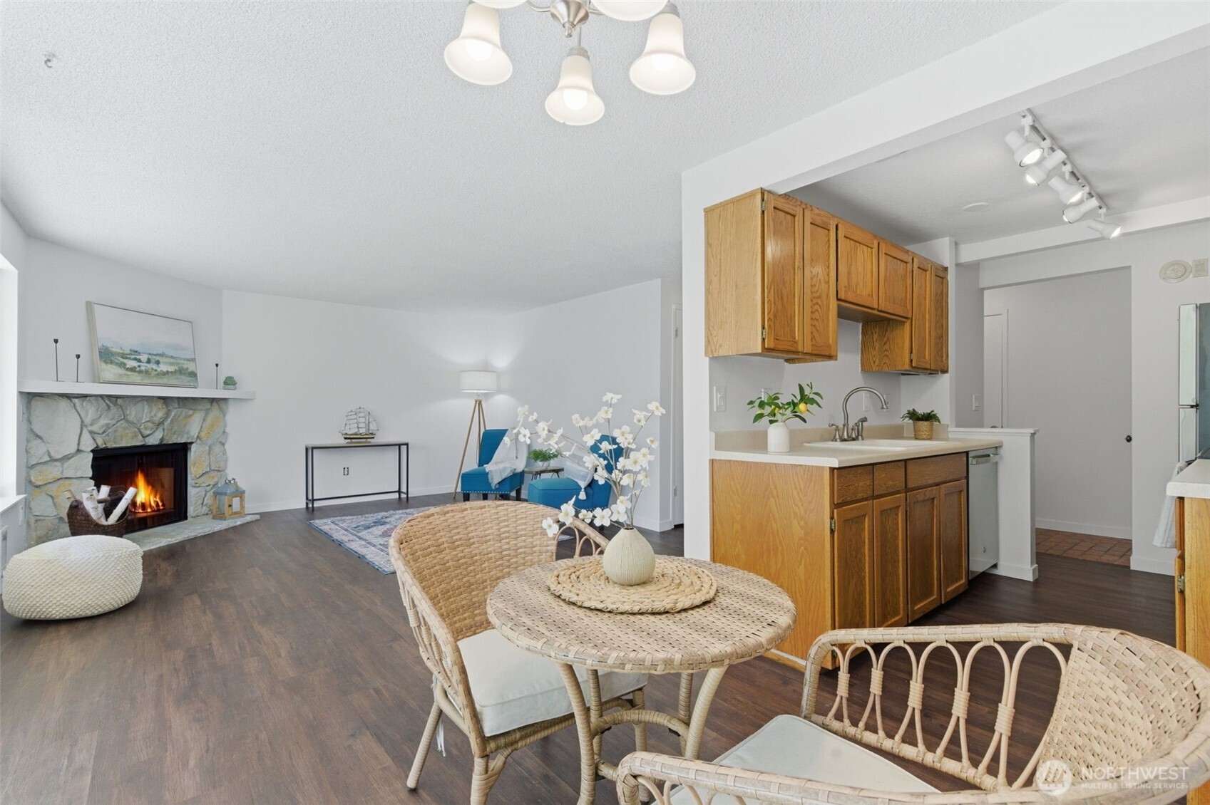 26425 Pennsylvania Avenue NE #4, Kingston, WA 98346