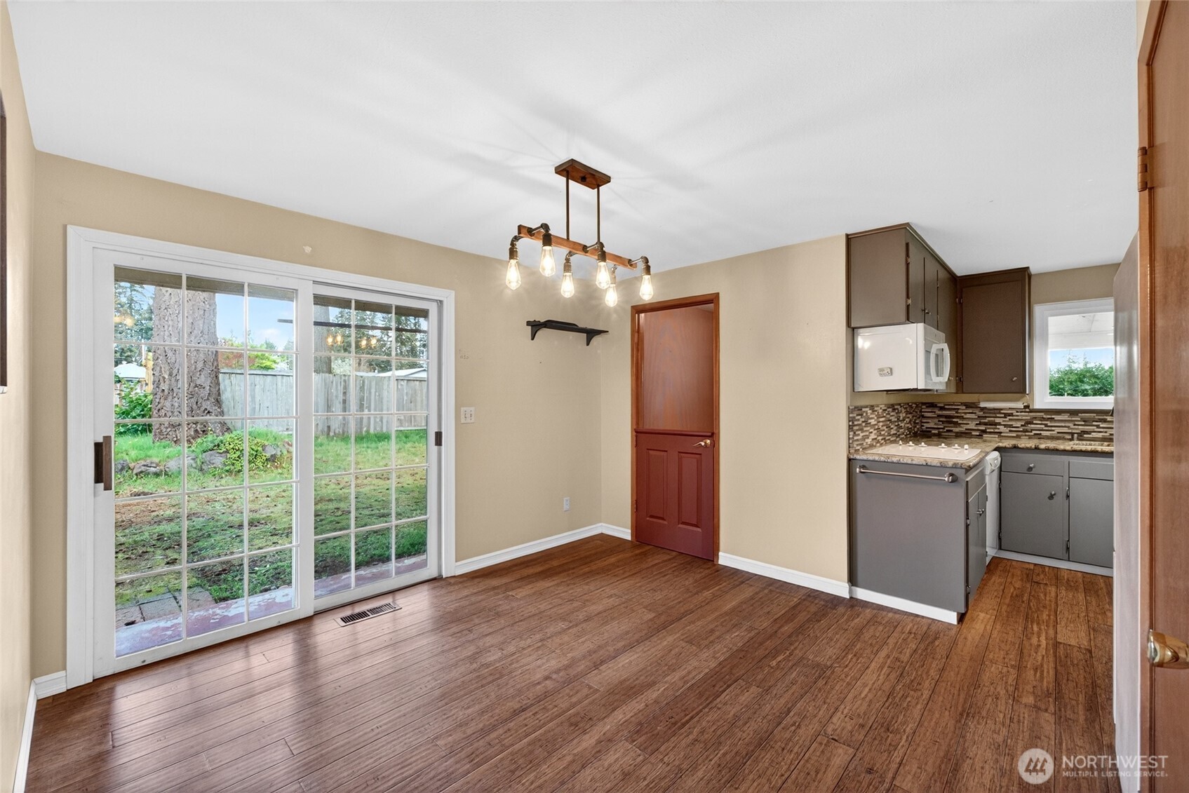 12707 78th Avenue E, Puyallup, WA 98373