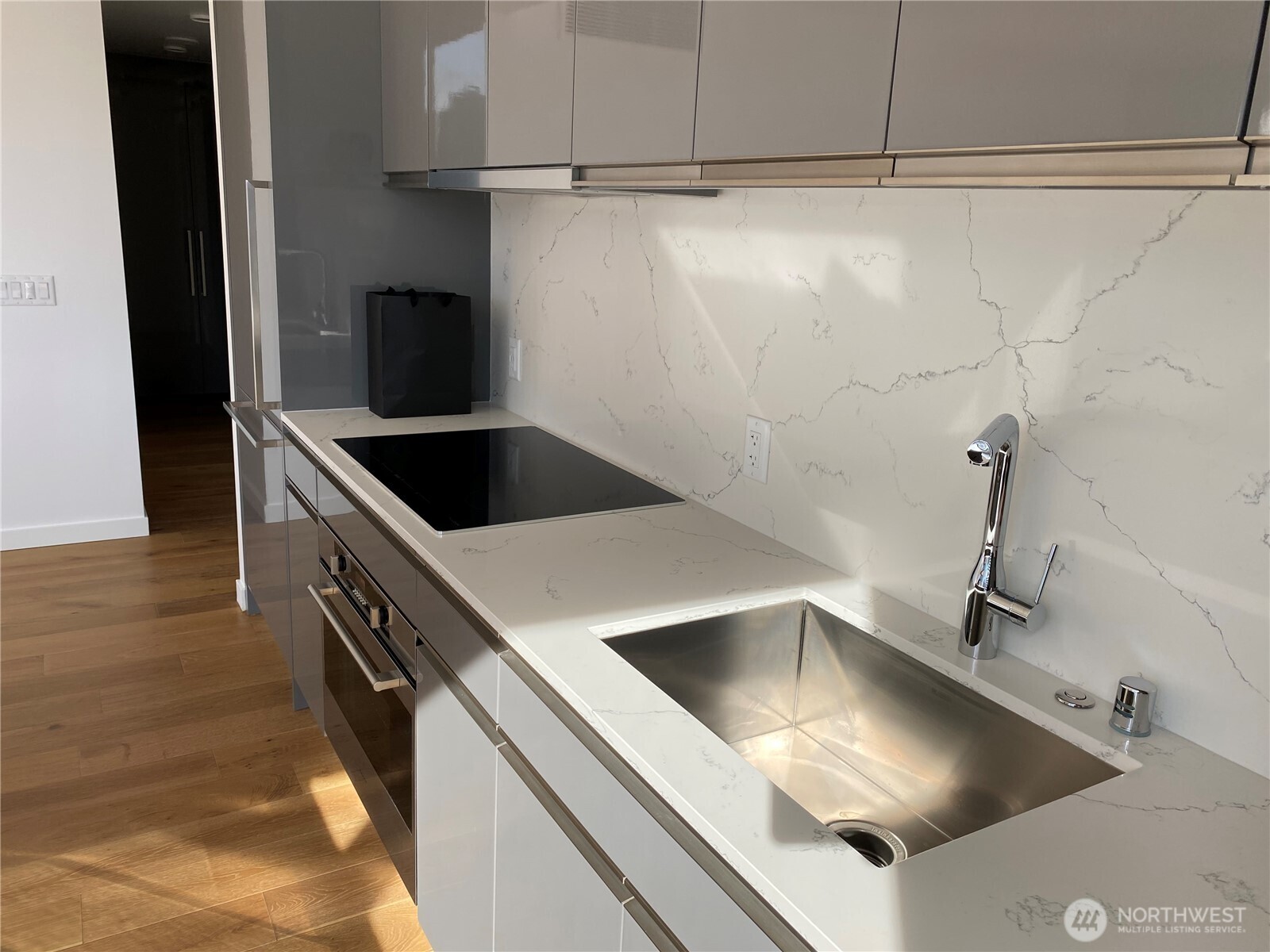 1808 Minor Avenue #1301, Seattle, WA 98101
