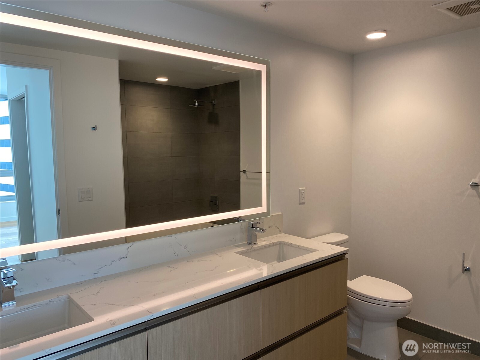1808 Minor Avenue #1301, Seattle, WA 98101