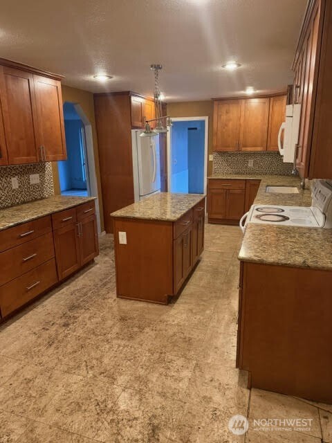 635 Holly Court , Shelton, WA 98584