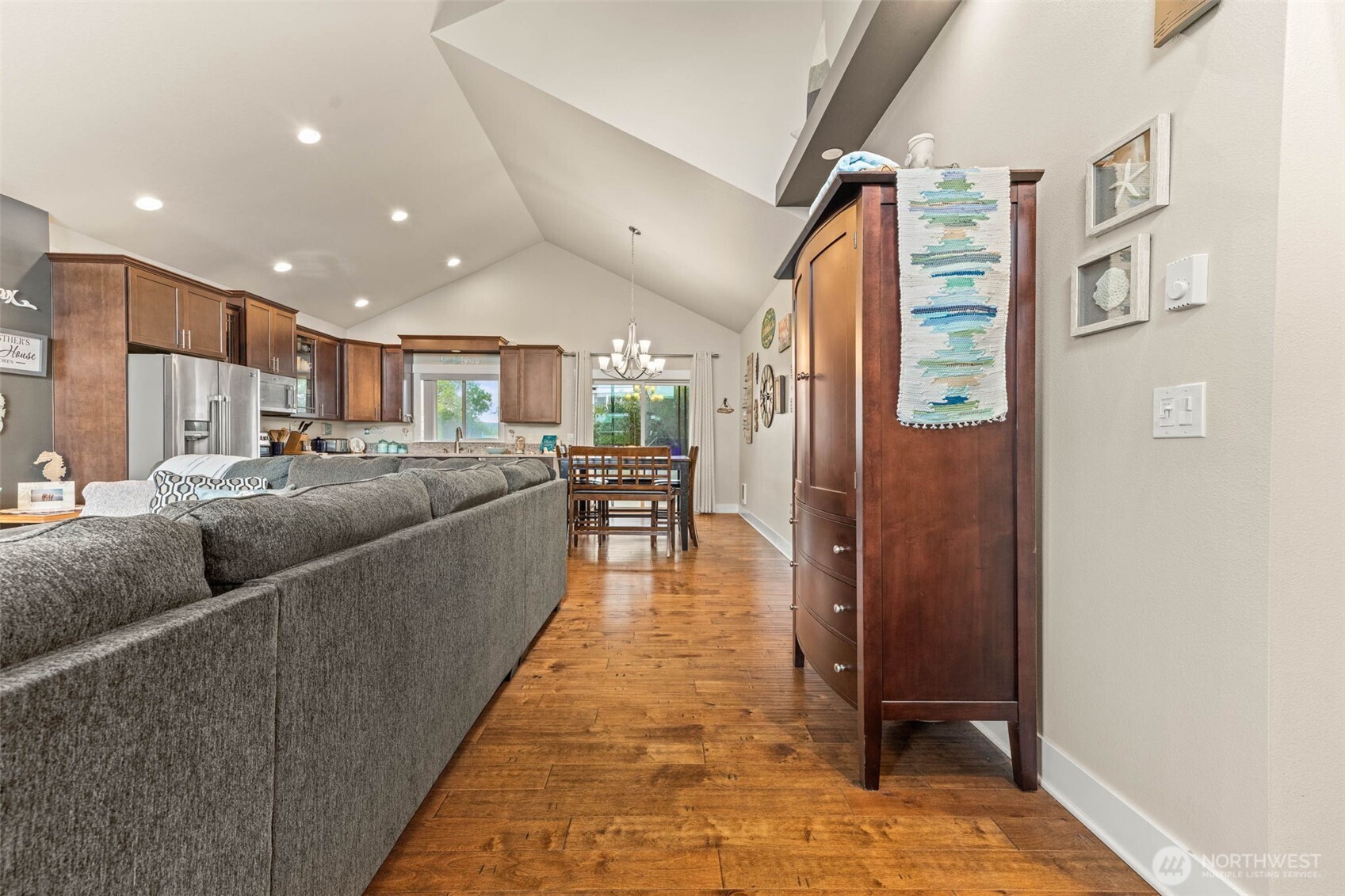 1256 Channel Avenue SW, Ocean Shores, WA 98569