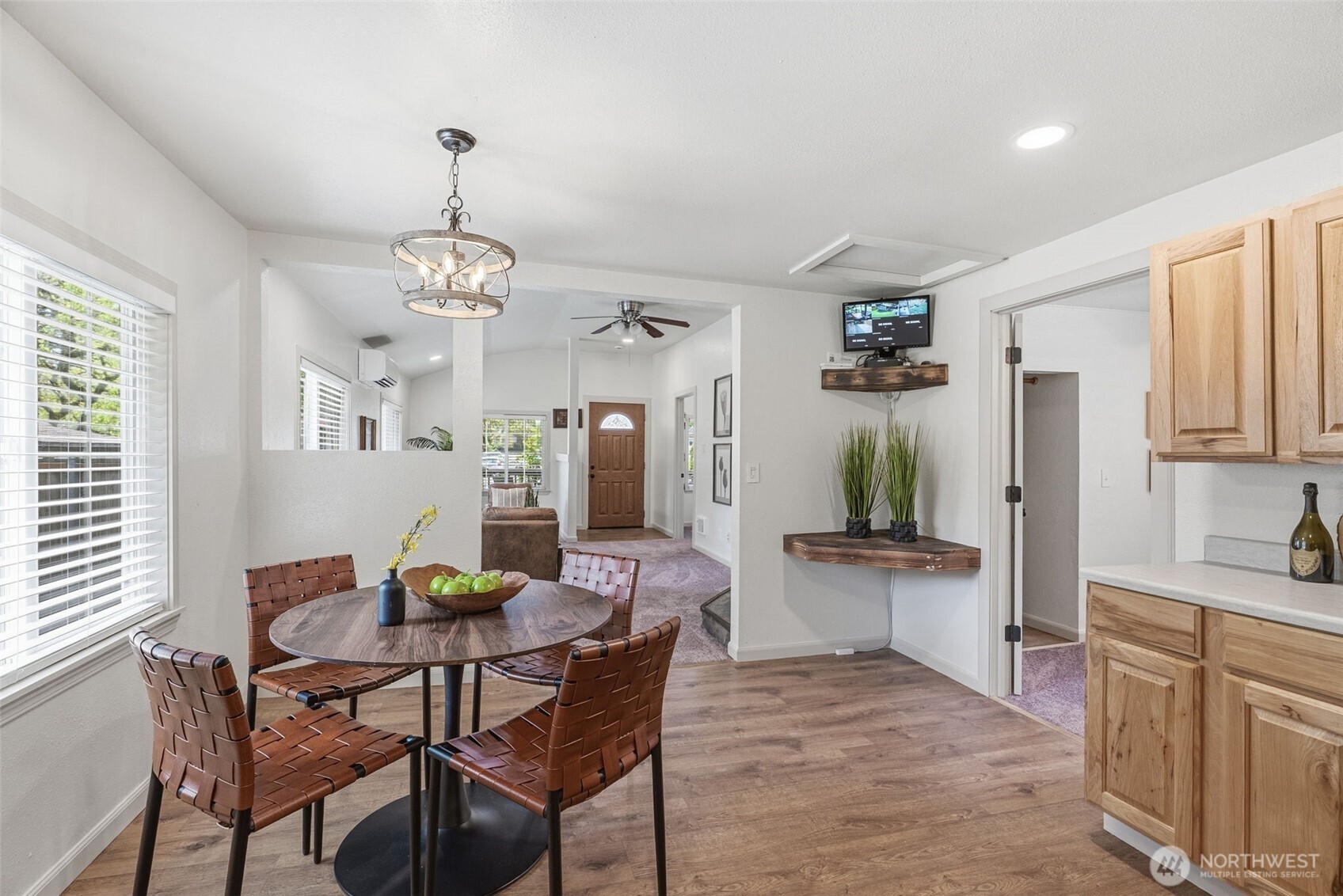 657 NW 10th Avenue , Camas, WA 98607