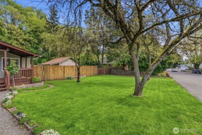 657 NW 10th Avenue , Camas, WA 98607 - Photo 5