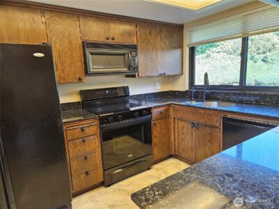 6504 113th Avenue NE, Kirkland, WA 98033 - Photo 12