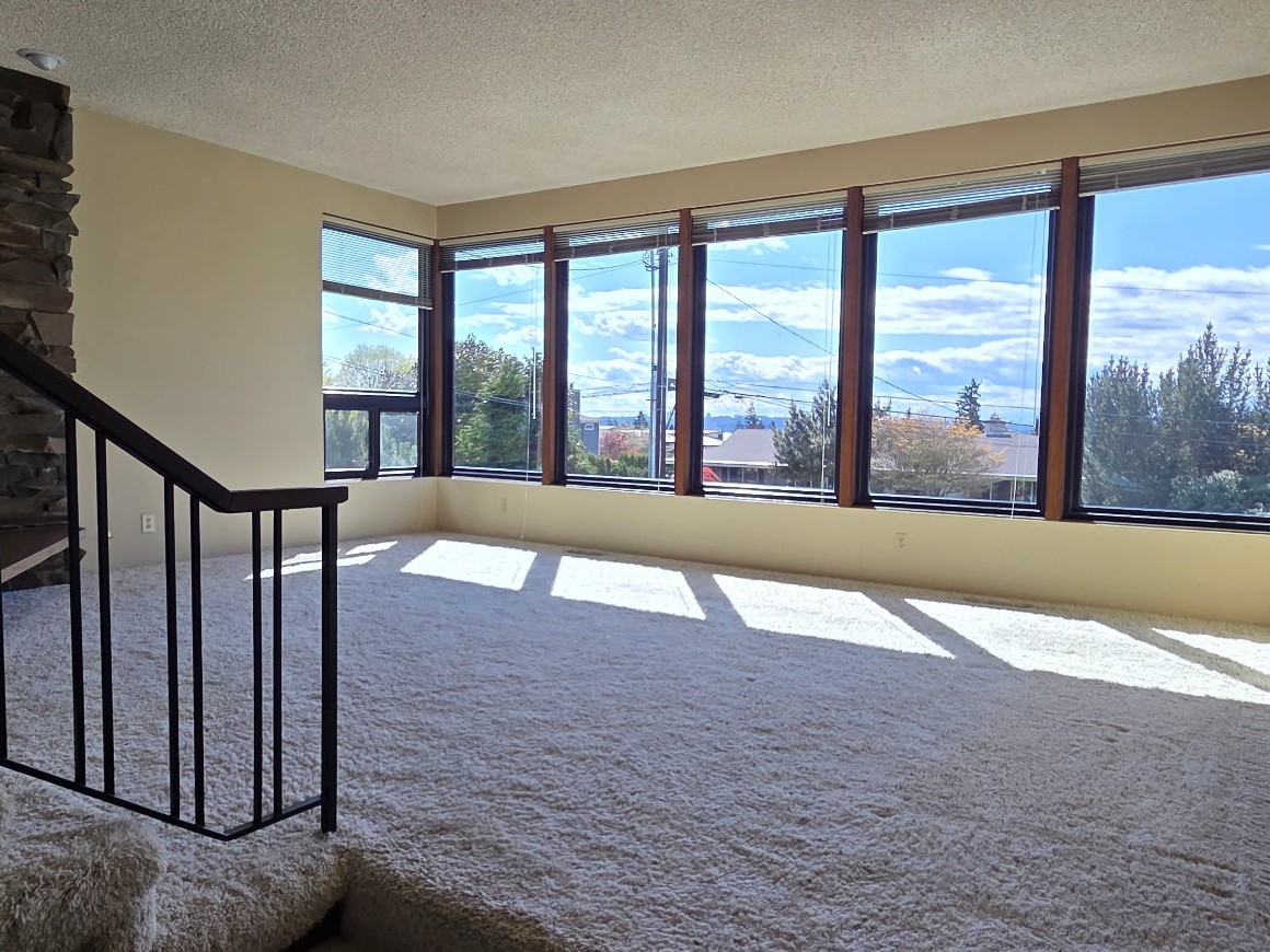 6504 113th Avenue NE, Kirkland, WA 98033