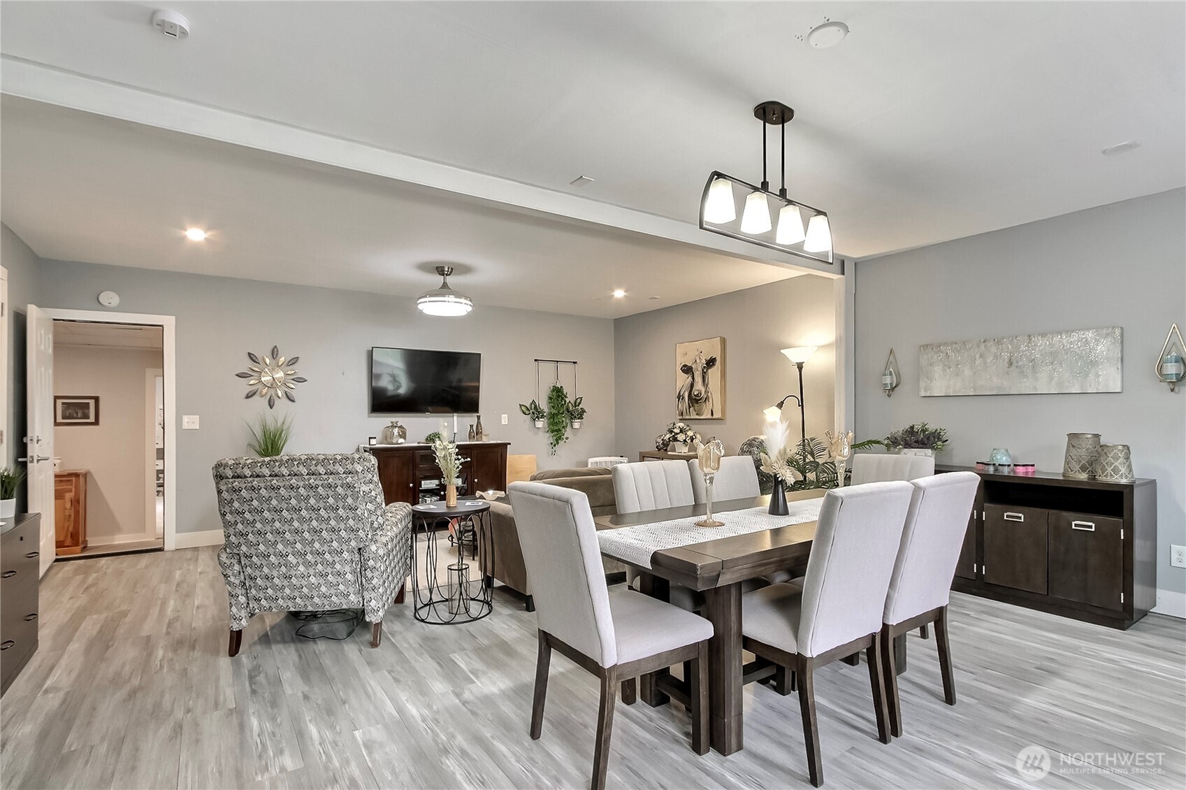 149 Barton Road , Rochester, WA 98579-8908