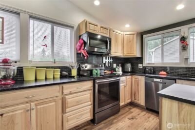 149 Barton Road , Rochester, WA 98579-8908 - Photo 8