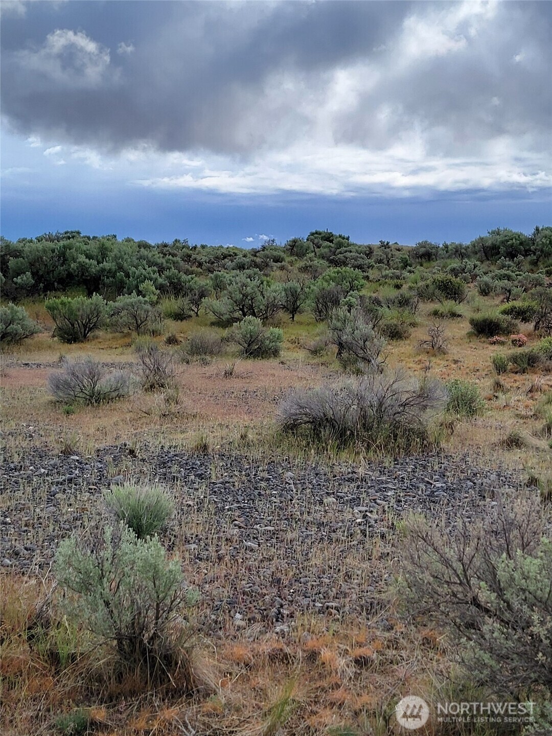 1104 E Coyote Trail , Ephrata, WA 98823