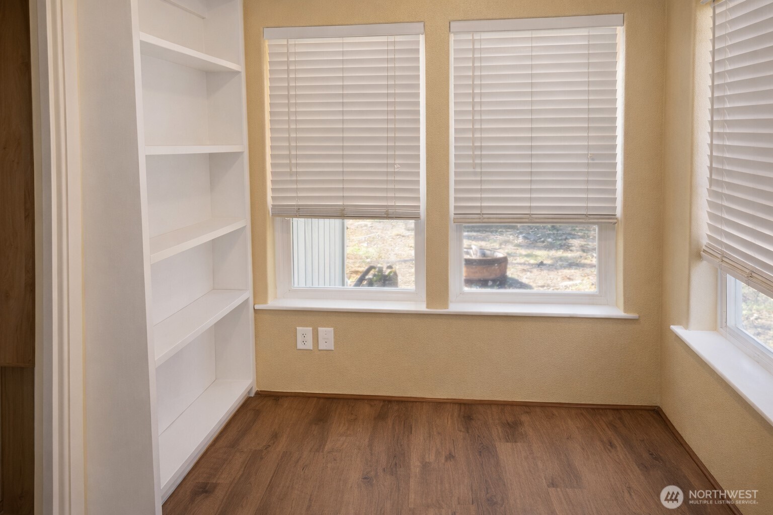 759 Park Avenue NE, Ocean Shores, WA 98569