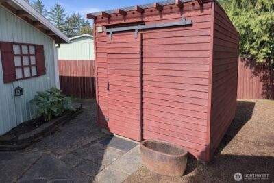 759 Park Avenue NE, Ocean Shores, WA 98569 - Photo 4