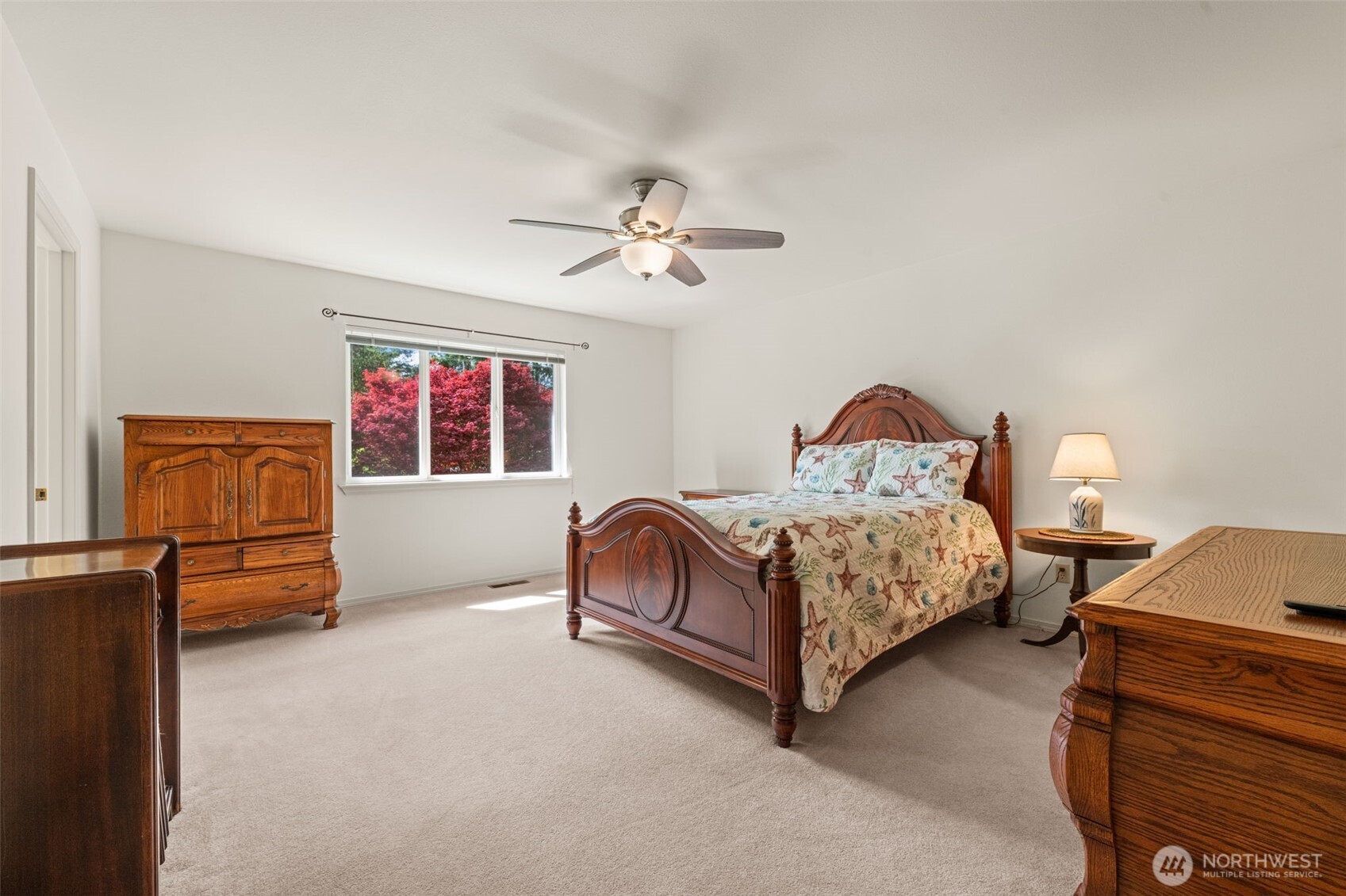 7137 Highlands Drive NE, Olympia, WA 98516
