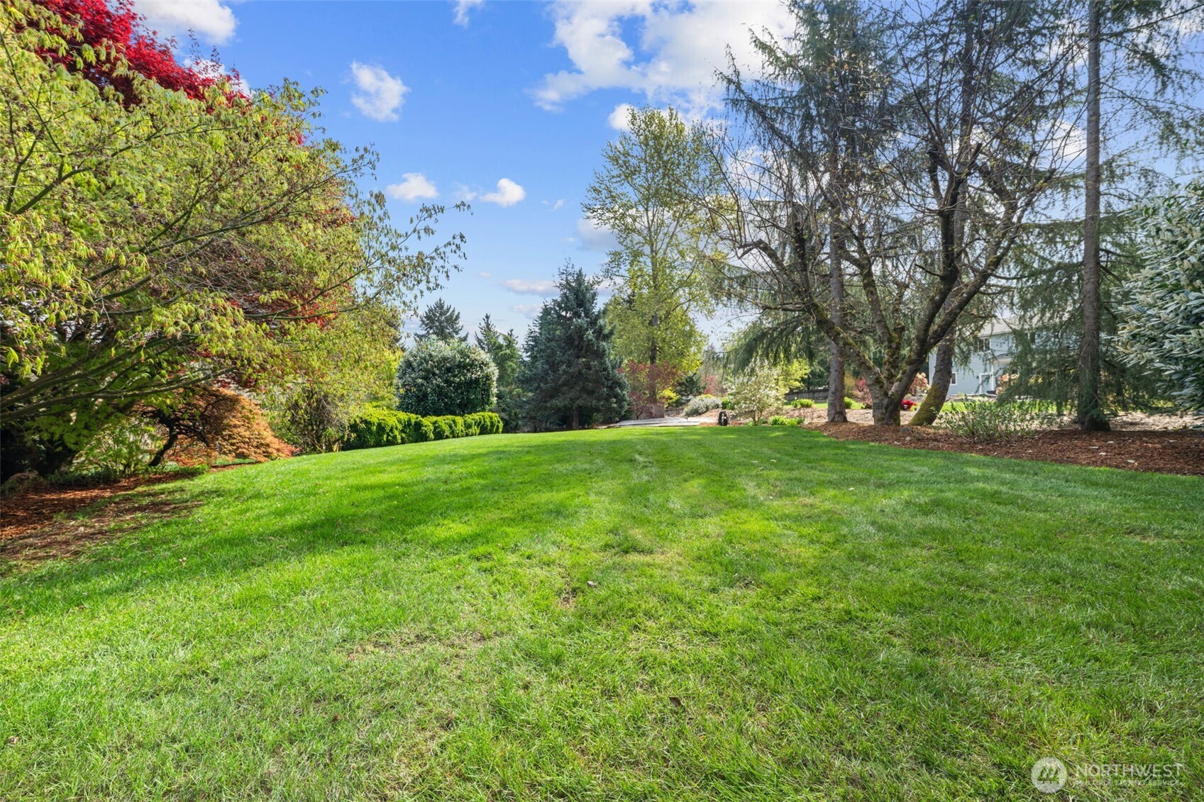 7137 Highlands Drive NE, Olympia, WA 98516