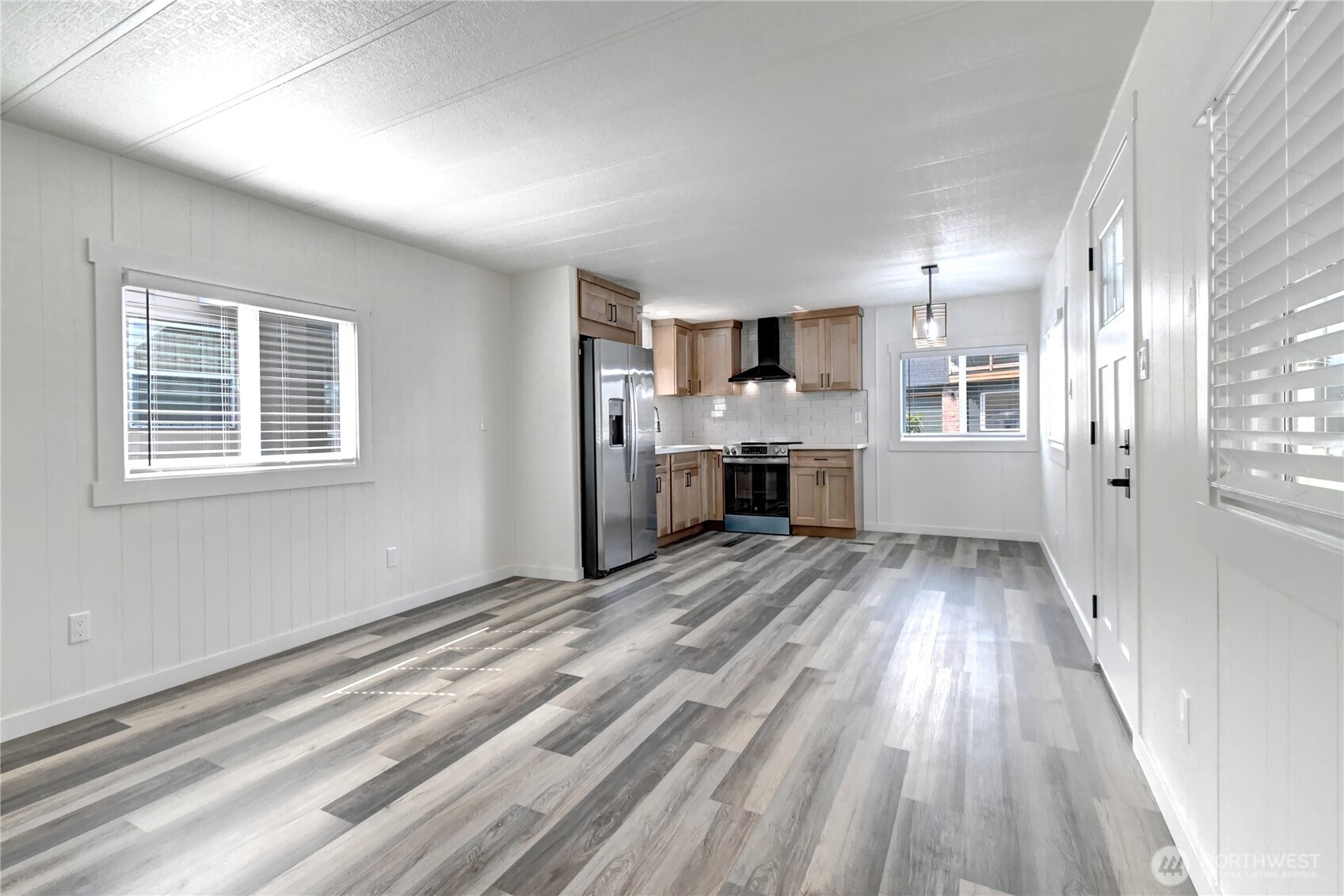 18501 52nd Ave #49, Lynnwood, WA 98037