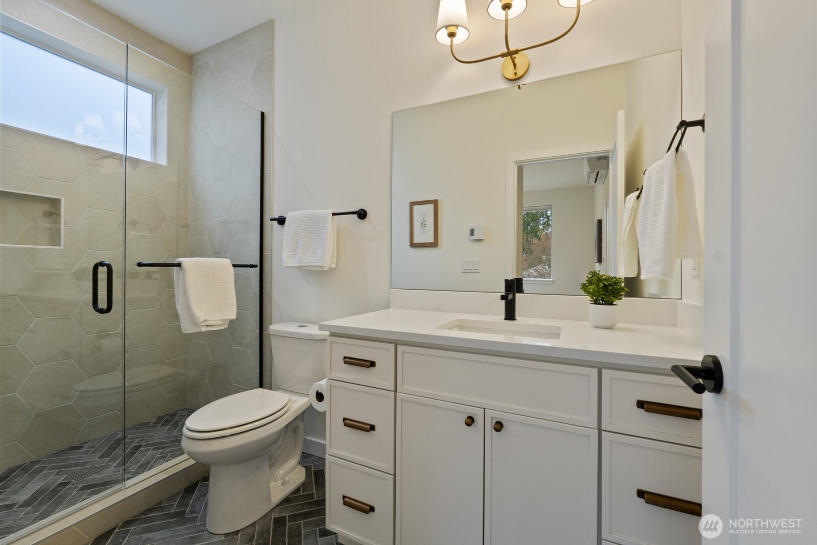 2723 NE 87th Street , Seattle, WA 98115