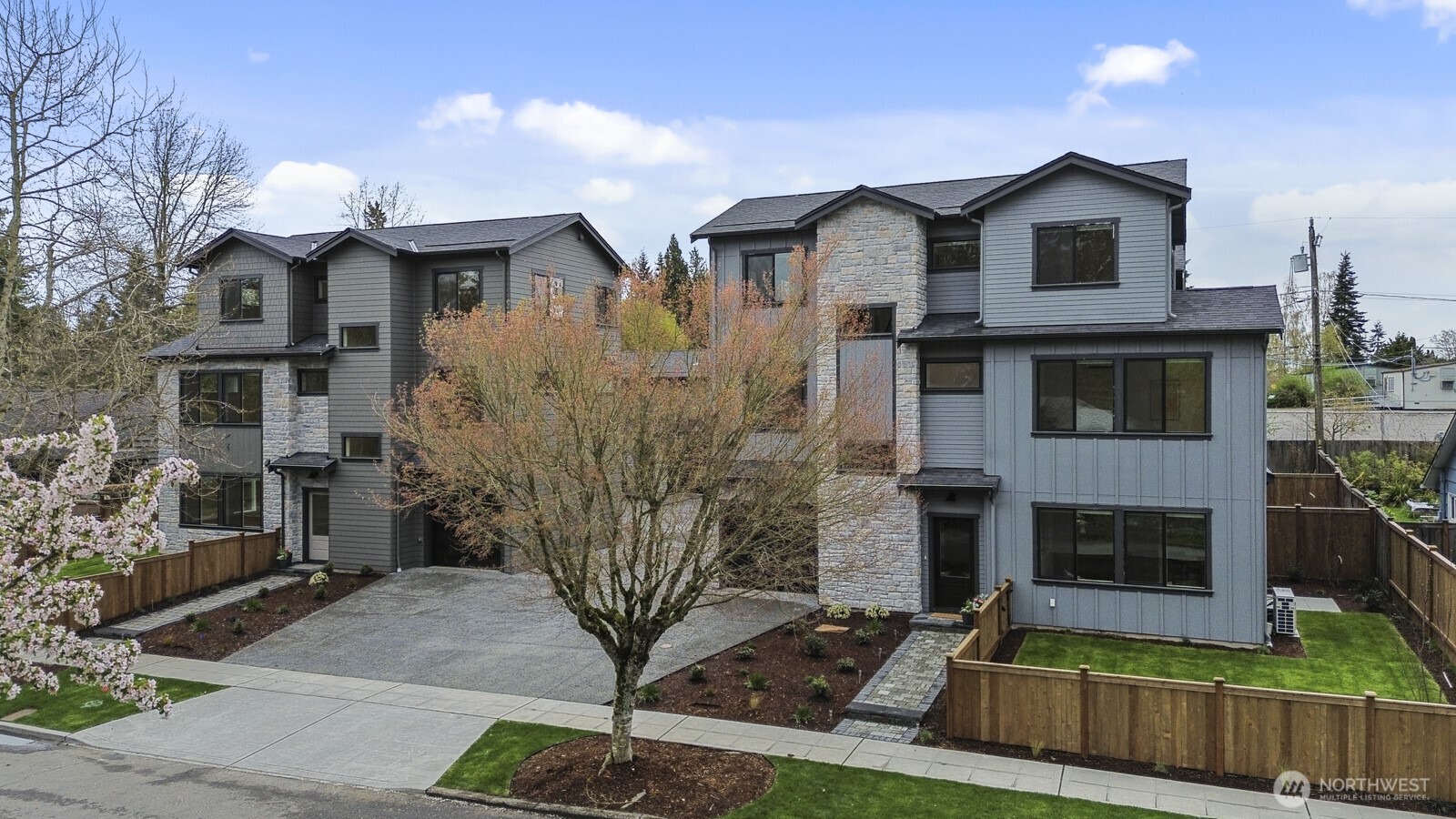 2723 NE 87th Street , Seattle, WA 98115