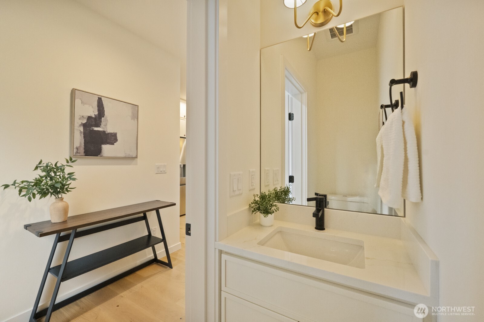 2723 NE 87th Street , Seattle, WA 98115
