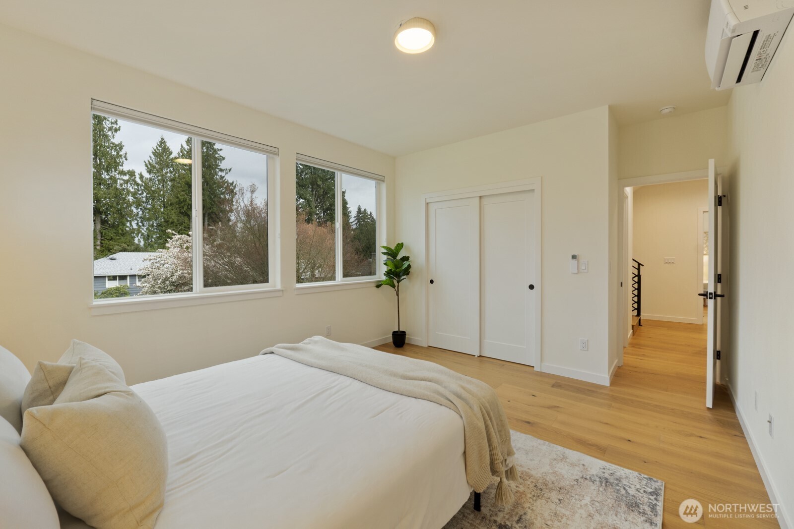 2723 NE 87th Street , Seattle, WA 98115